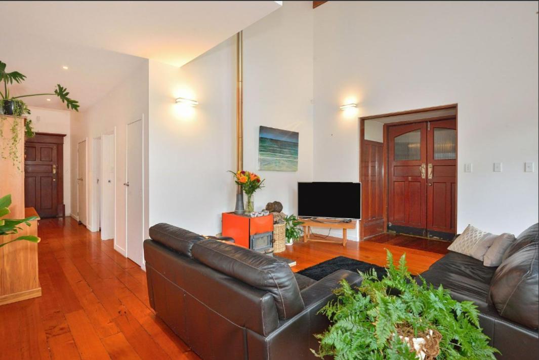 The Gisborne Club - Boutique Accommodation Esterno foto